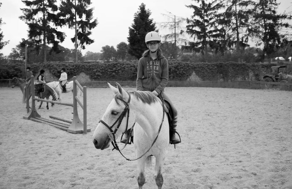 Image de notre équipe et les animations proposés par notre club d'équitation - les haras de klasalys